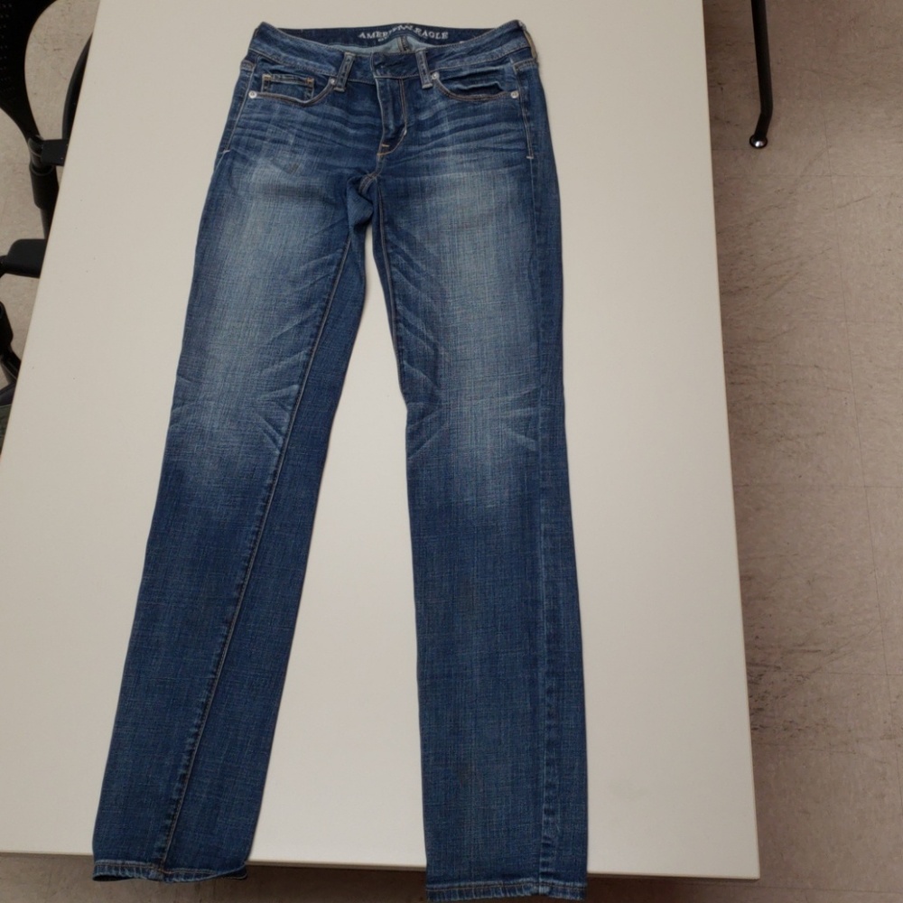 American Eagle skinny denim jeans